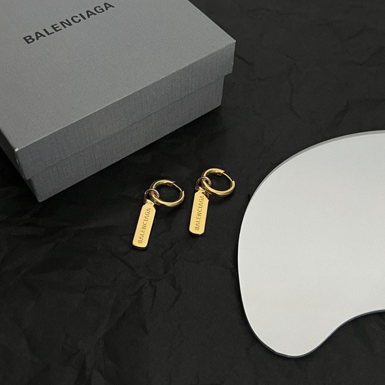 Ba1en*iaga earrings